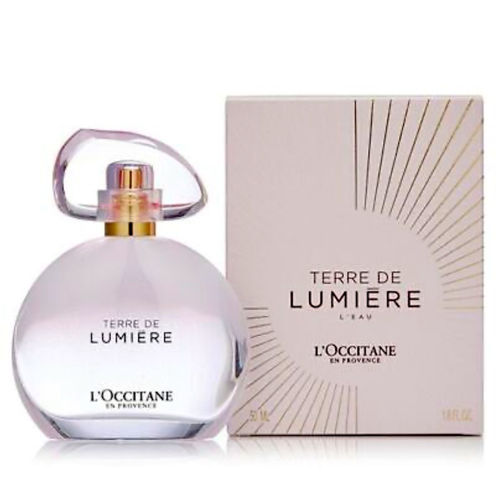 ISO Terre de Lumiēre L’eau IN SEARCH OF  L’Eau LOOKING FOR L’Occitane
